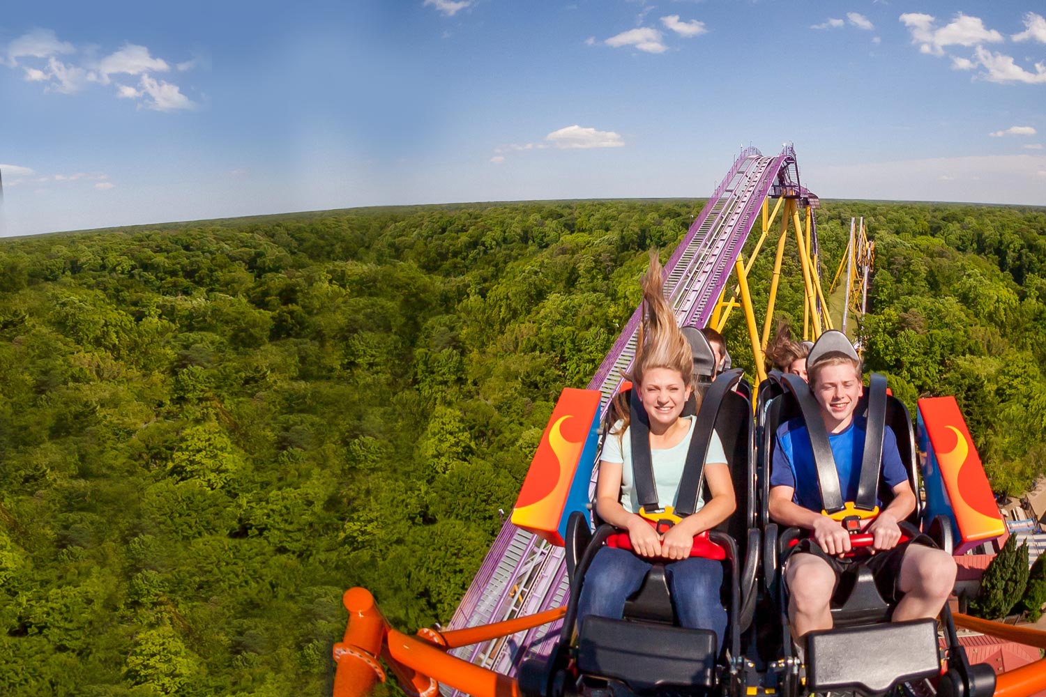 Bush_Gardens_Williamsburg_mountain_Coaster_1500px Williamsburg